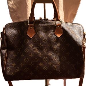 LV Speedy 35 Bandoulière Crossbody/Top Handle with Lock & Dust Bag